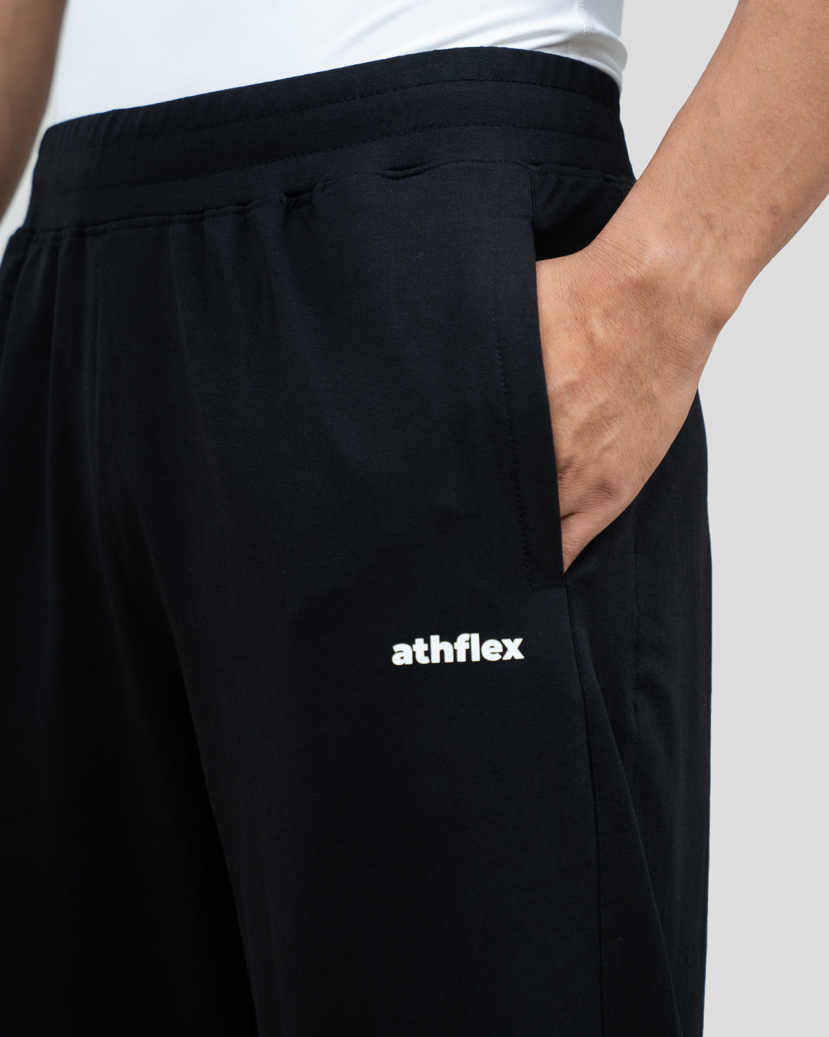 Stride Straight Pants